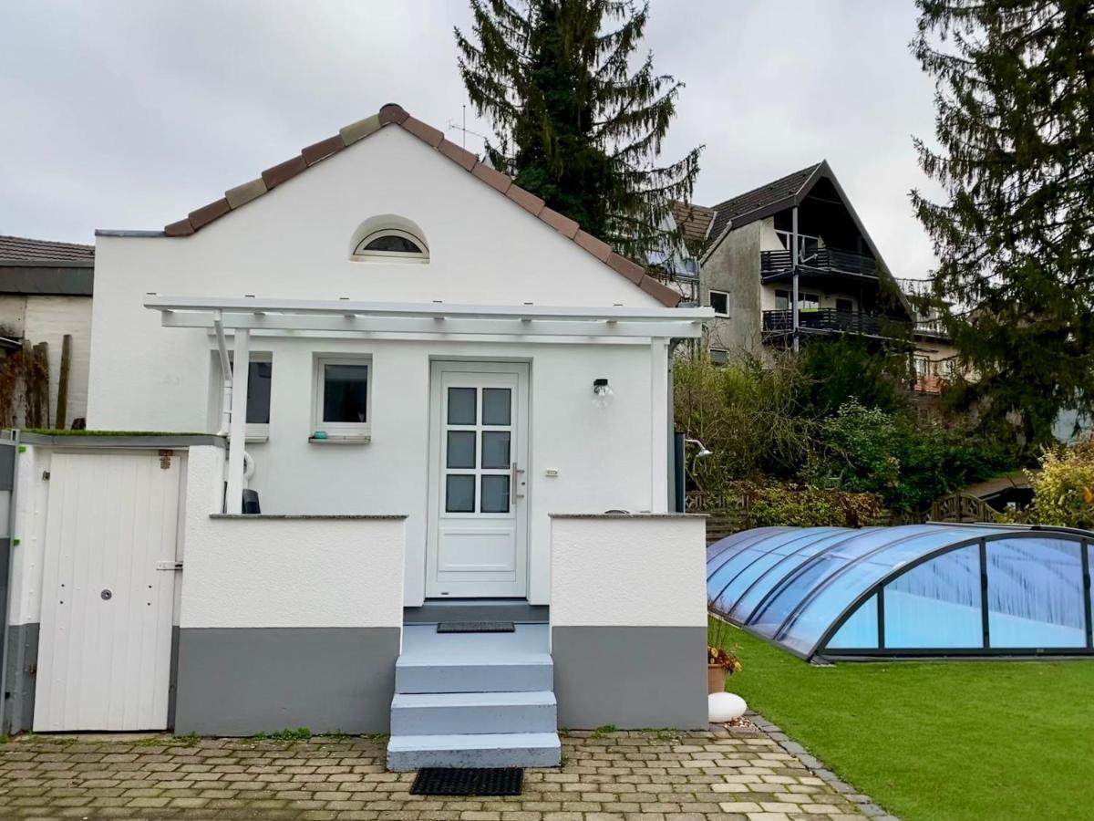 Haeuschen Im Garten In Der Muelheimer Altstadt Mülheim an der Ruhr Extérieur photo